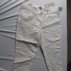 Vintage America The BoHo Capri white woman's pants